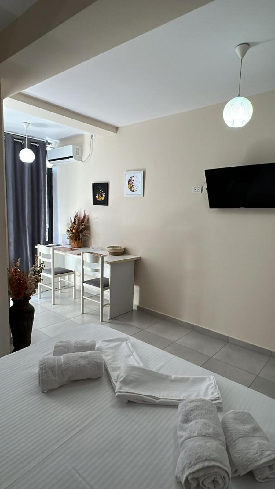 Urban Retreat Apartments Tiranë Luaran gambar