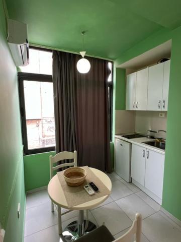 Urban Retreat Apartments Tiranë Luaran gambar